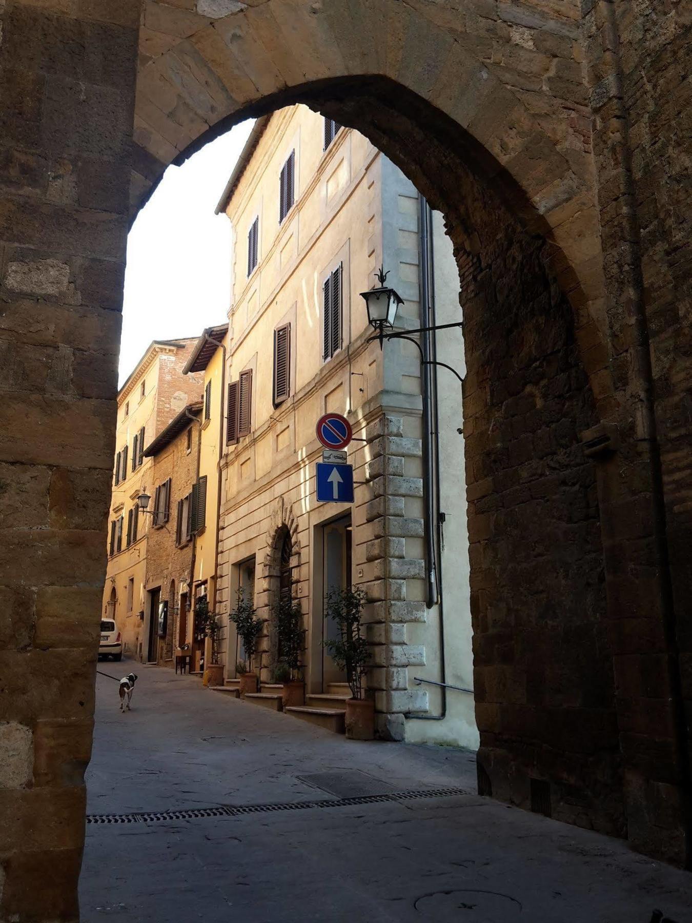 Montepulciano Stazione Palazzo Mosela Alla Porta מראה חיצוני תמונה