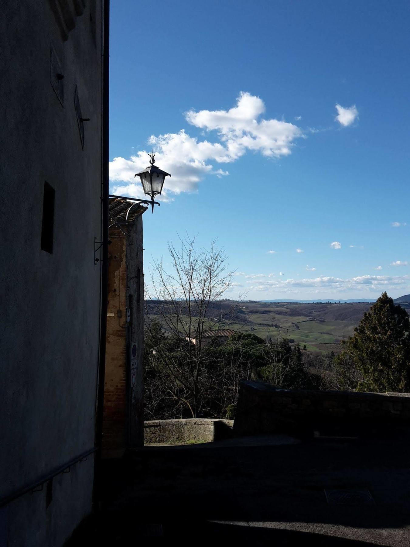Montepulciano Stazione Palazzo Mosela Alla Porta מראה חיצוני תמונה
